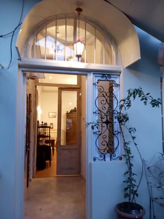 Appartement Art House Petunia à Tbilissi Extérieur photo