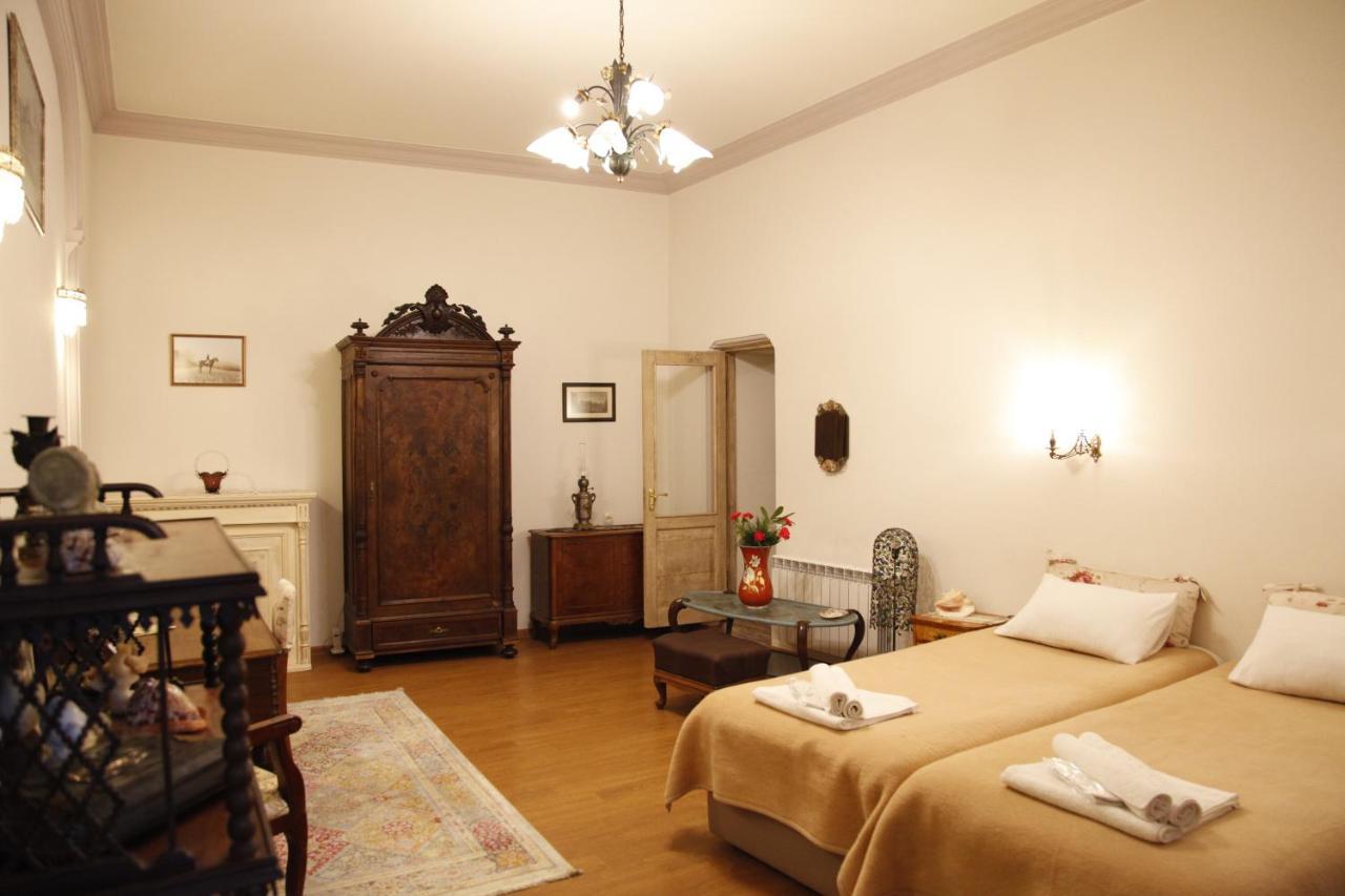 Appartement Art House Petunia à Tbilissi Extérieur photo